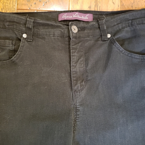 Gloria Vanderbilt Black Jeans - Picture 4 of 7